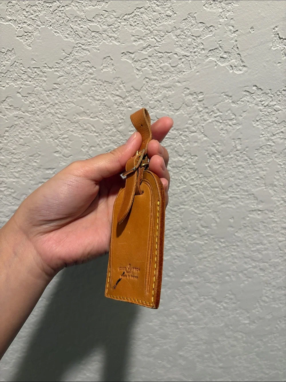 Louis Vuitton Tan Leather Luggage Tag with Gold Buckle